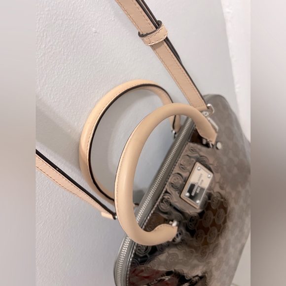 New Michael Kors Dome Satchel - Picture 7 of 16